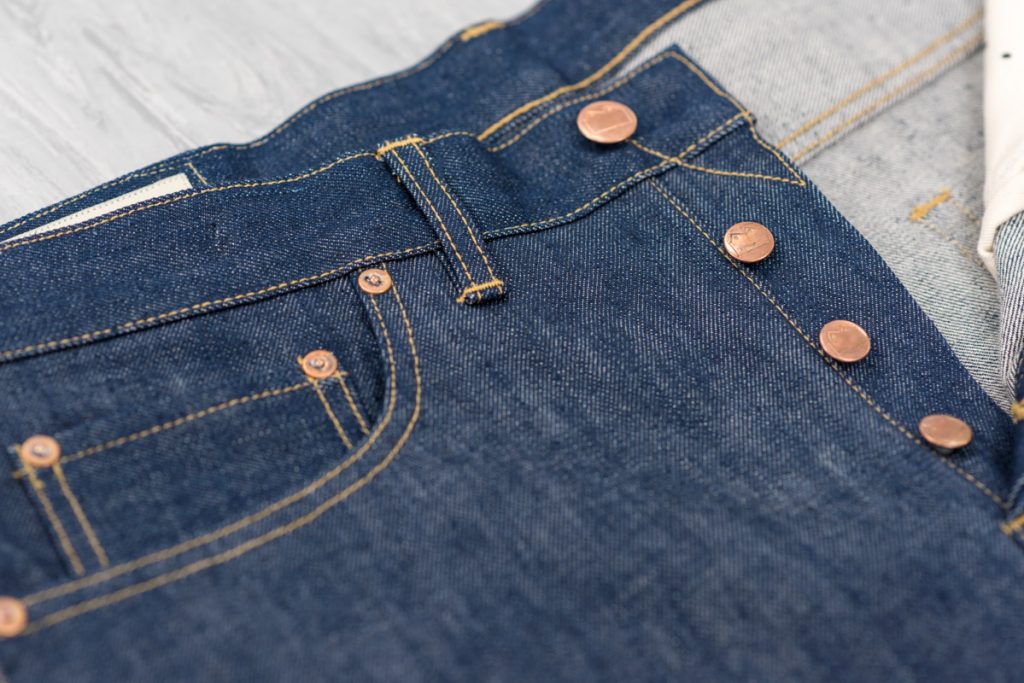 E5-Relaxed-Tapered-Indigo-Organic-Jean-Denim-And-Buttons